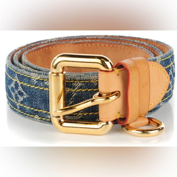MEASUREMENTS: 1 1/8 wide, 45 1/2 long holes from 36 1/2 to 41 1/2 - Picture 1 of 9